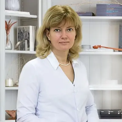 доктор Моисеенкова Ольга Леонидовна – врач психиатр-нарколог клиники «Санати» в Великих Луках
